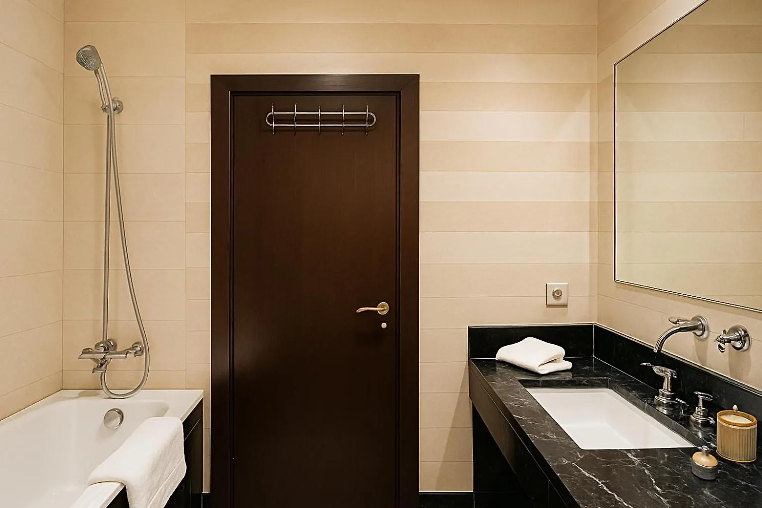 Apartament Luxurious M Avenue Hivernage - Next To Pestana Cr7 - Panoramic View & Pool Marrakesz